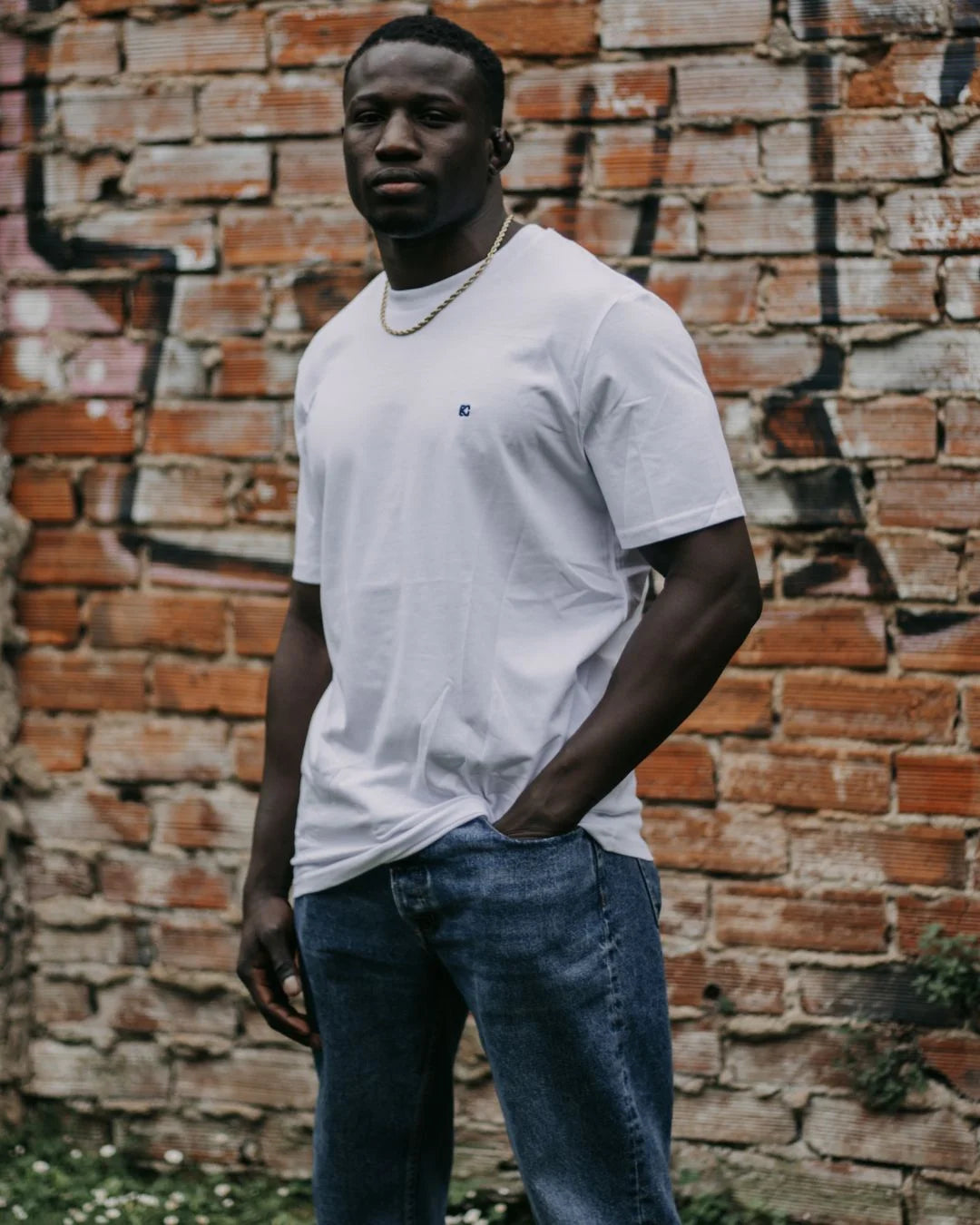 Camiseta Básica Knockout Class- White