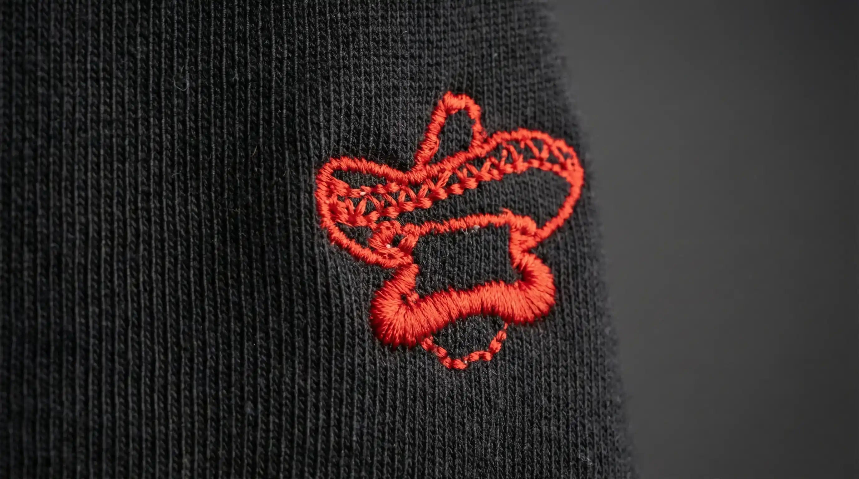 Camiseta Básica Knockout Class- Negro