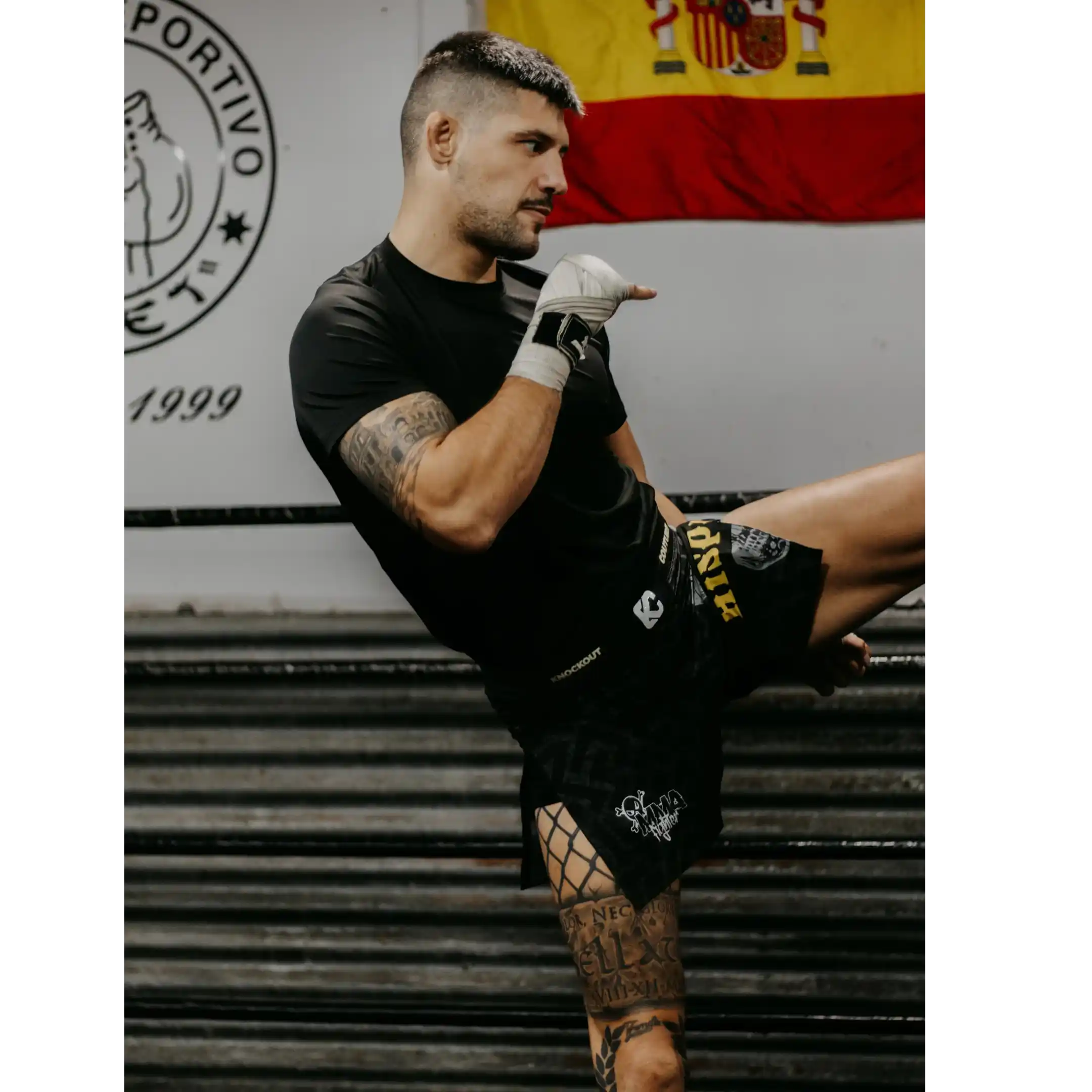 pantalones mma hispanos