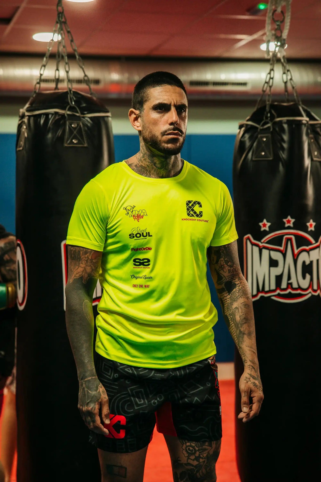 Camiseta de entrenamiento MMA Knockout Couture: diseño exclusivo y calidad premium - Knockout Couture | Fight or Die
